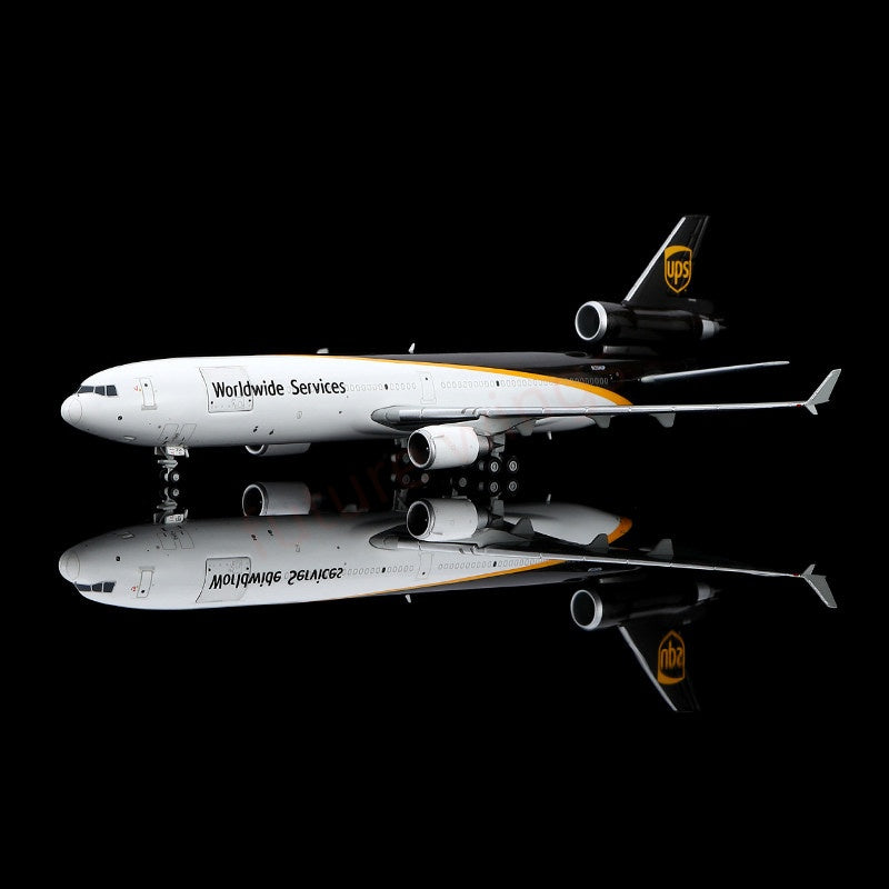 1:400 YY Wings UPS Douglas MD-11 N259UP Aircraft Model+Free Tractor