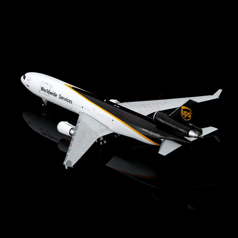 1:400 YY Wings UPS Douglas MD-11 N259UP Aircraft Model+Free Tractor