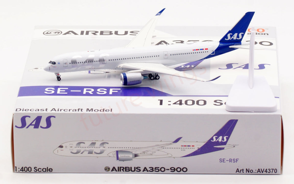 1:400 Aviation400 SAS A350-900 SE-RSF Aircraft Model+Free Tractor and Stand