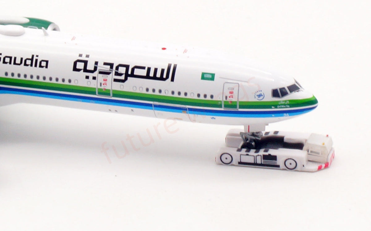 1:400 Aviation400 Saudi B777-300ER HZ-AK36 Aircraft Model Free Tractor+Stand