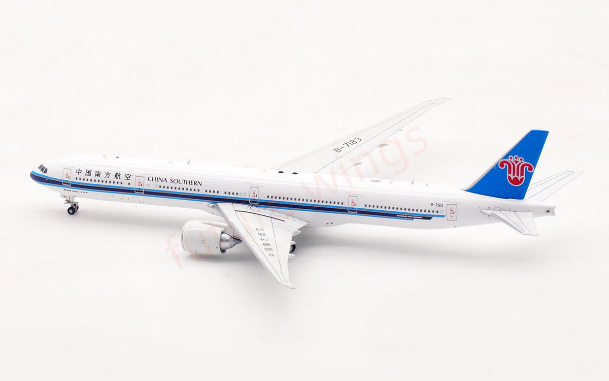 1:400 Aviation400 China Soutern Airlines B777-300ER  B-7183 Aircraft Model Free Tractor+Stand