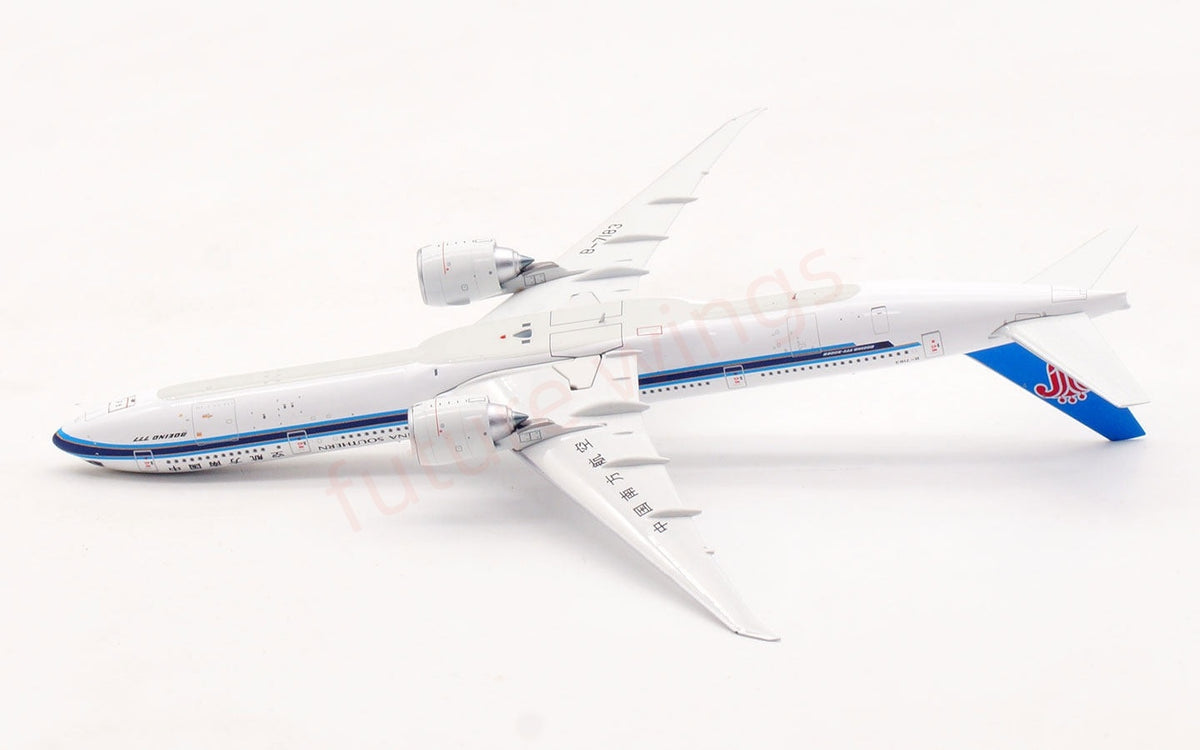 1:400 Aviation400 China Soutern Airlines B777-300ER  B-7183 Aircraft Model Free Tractor+Stand
