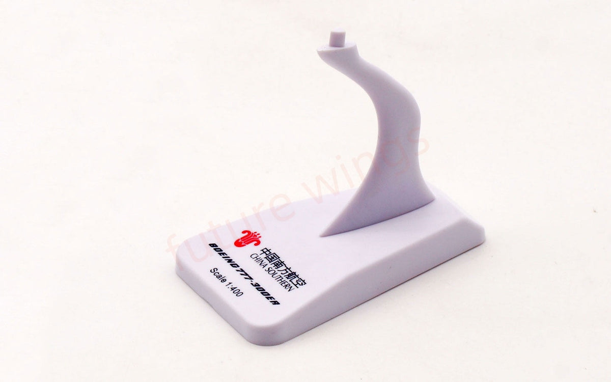 1:400 Aviation400 China Soutern Airlines B777-300ER  B-7183 Aircraft Model Free Tractor+Stand