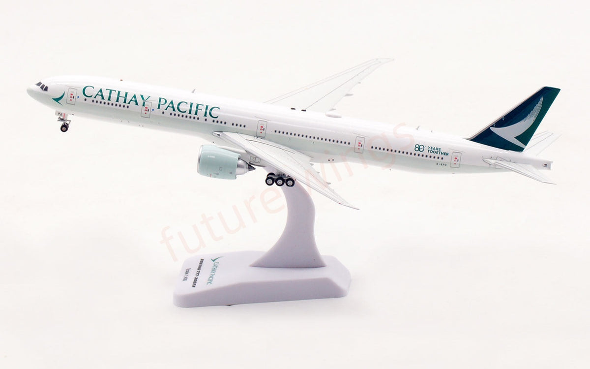 1:400 Aviation400 Cathay Pacific B777-300ER B-KPO Aircraft Model Free Tractor+Stand