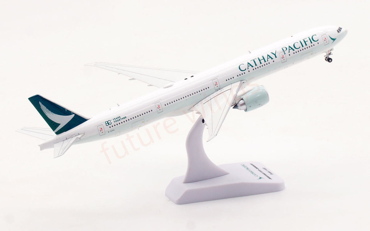 1:400 Aviation400 Cathay Pacific B777-300ER B-KPO Aircraft Model Free Tractor+Stand