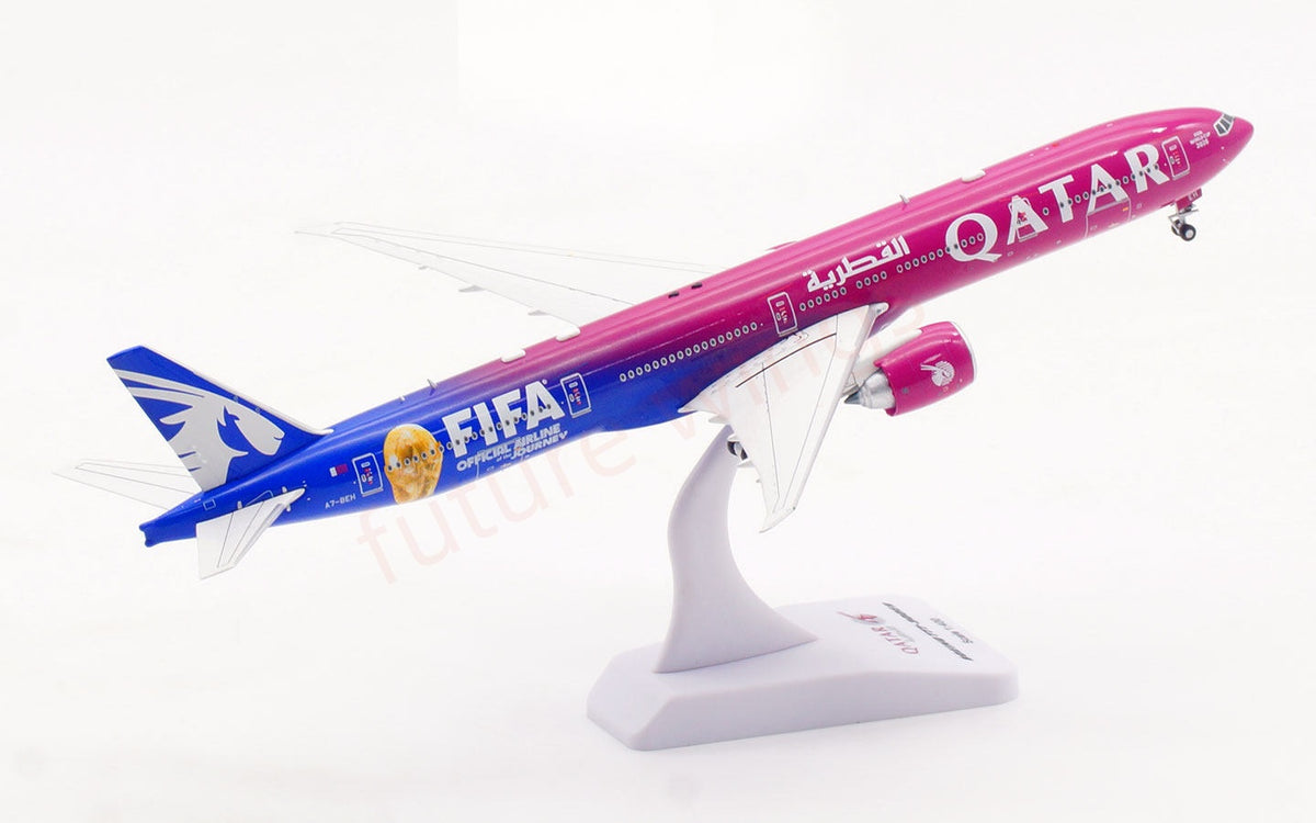 1:400 Aviation400 Qatar Airways B777-300ER  A7-BEH Aircraft Model Free Tractor+Stand