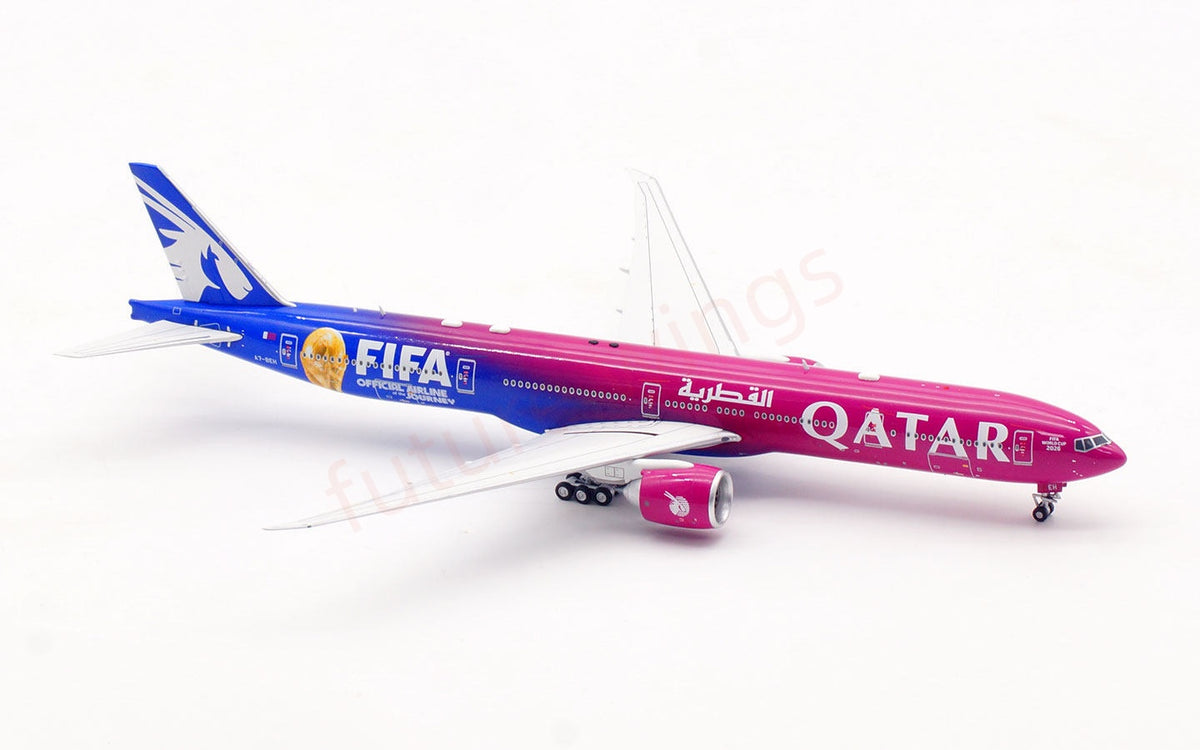 1:400 Aviation400 Qatar Airways B777-300ER  A7-BEH Aircraft Model Free Tractor+Stand