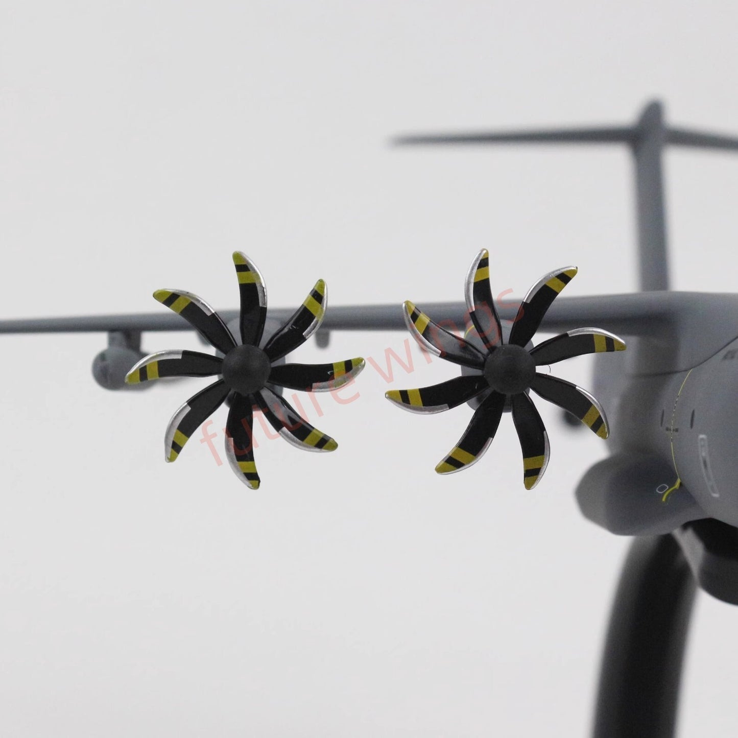 1:200 YRD Model A400M Transport Aircraft Model With Stand