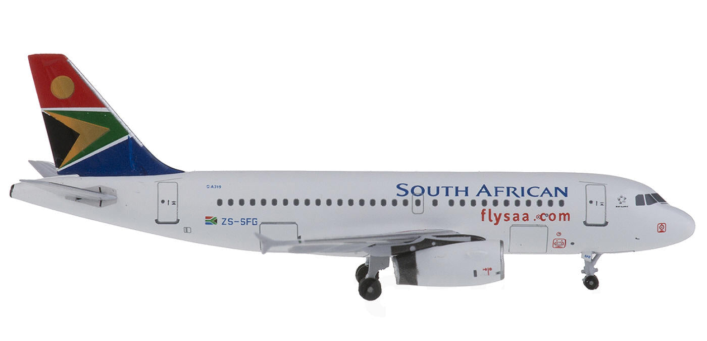 (Rare)1:400 AeroClassics AC19150 South African Airbus A319 ZS-SFG+Free Tractor