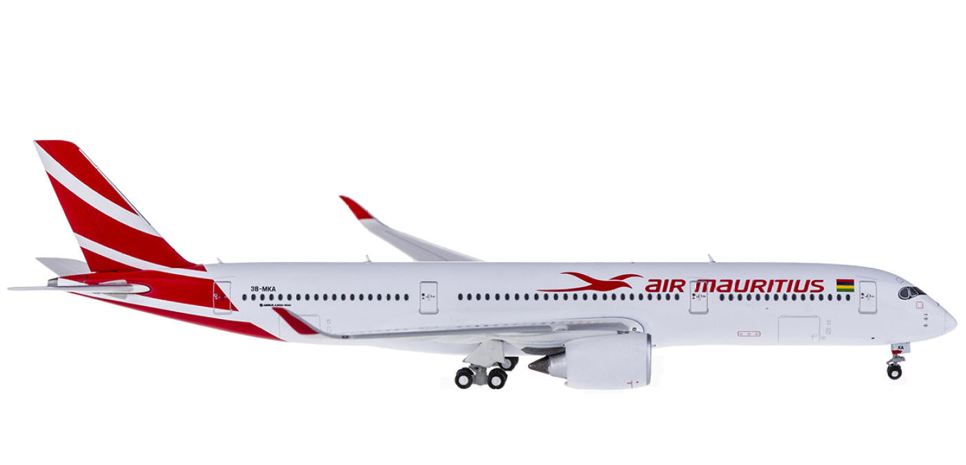 1:400 Geminijets GJMAU1604 Air Mauritius Airbus A350-900 3B-MKA+Free Tractor