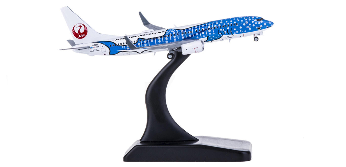 1:400 JC Wings EW4738003 Japan Airlines Boeing 737-800 JA05RK Free Tractor+Stand