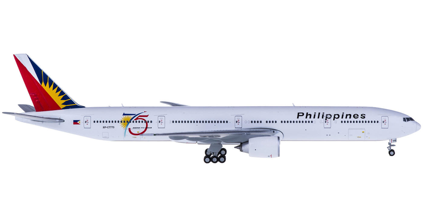 1:400 Geminijets GJPAL1581 Philippine Airlines Boeing 777-300ER RP-C7773 "75Years"+Free Tractor