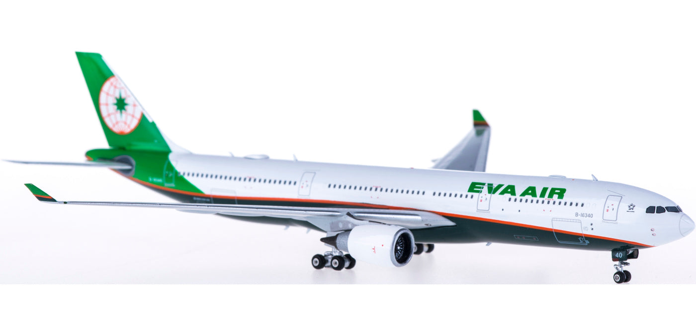 1:400 Phoenix PH04231 EVA Air Airbus A330-300 B-16340+Free Tractor