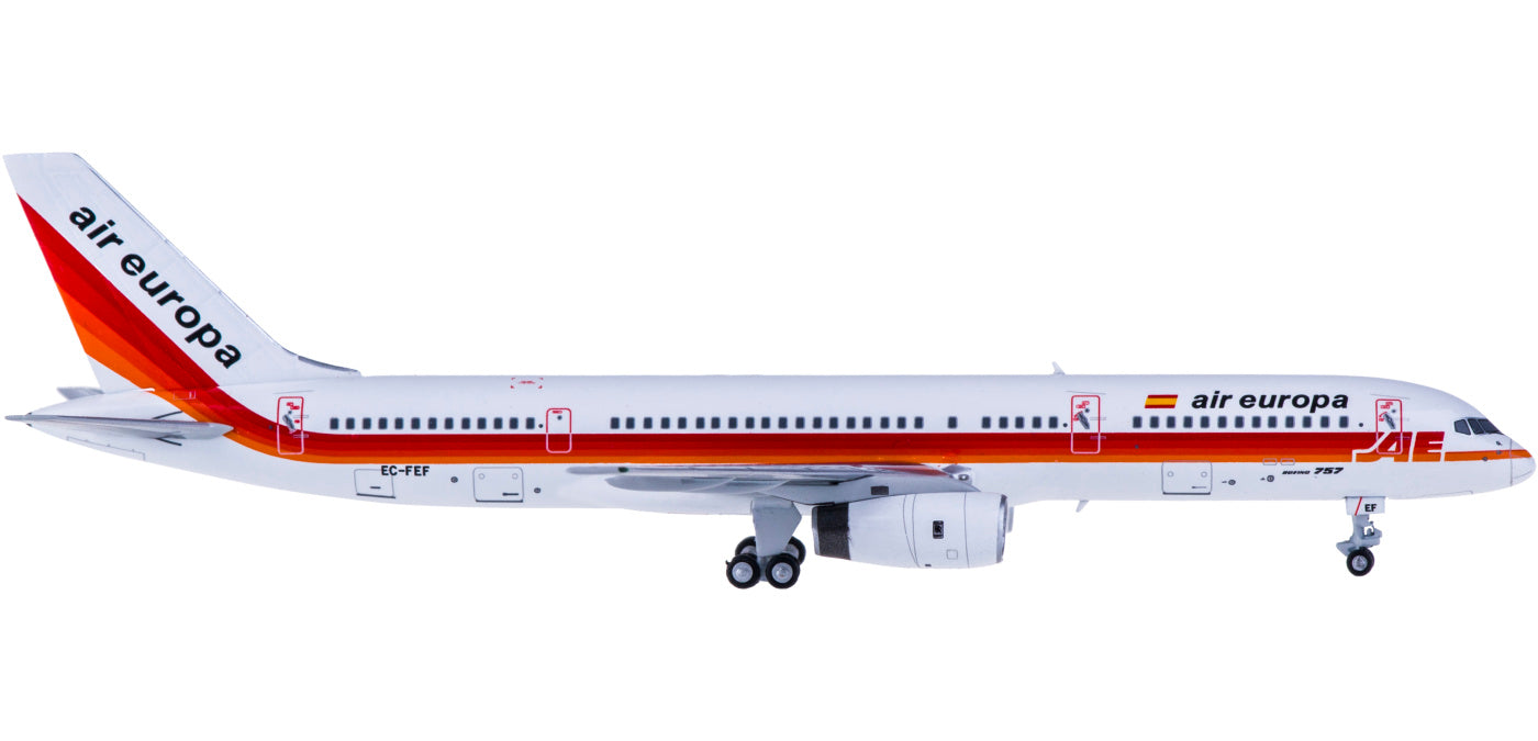 1:400 NG Models NG53072 Air Europa Boeing 757-200 EC-FEF+Freee Tractor