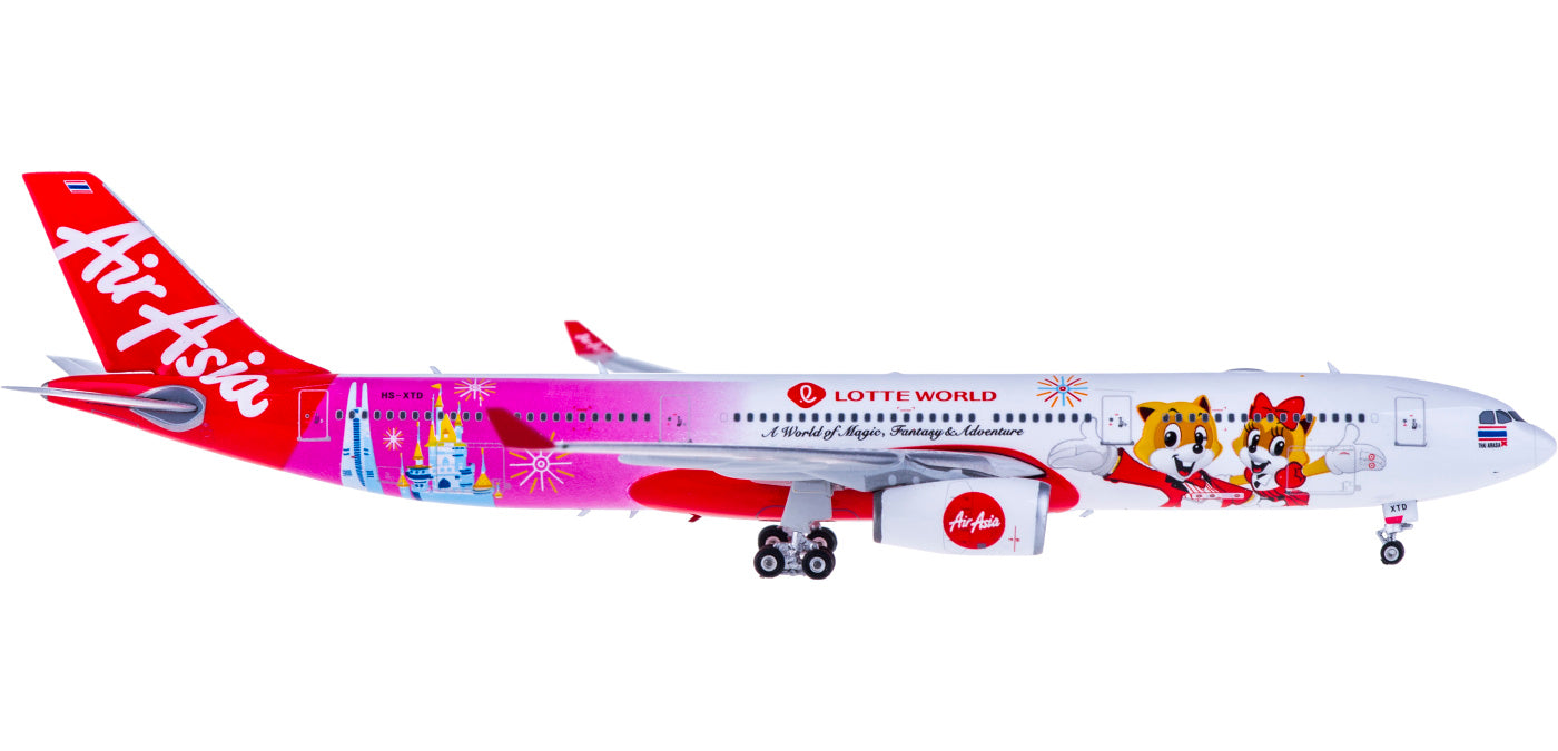 1:400 Phoenix PH04234 AirAsia Airbus A330-300 HS-XTD+Free Tractor