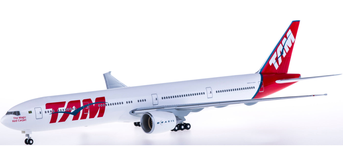 1:200 Hongan Wings HG4777GR TAM Airlines Boeing 777-300ER