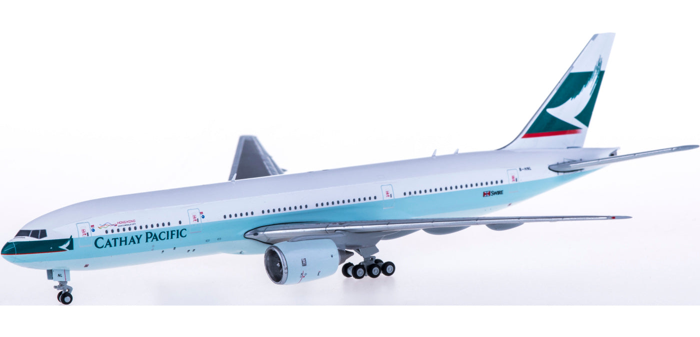 1:400 JC Wings EW4772005 Cathay Pacific Boeing 777-200 B-HNL Free Tractor+Stand