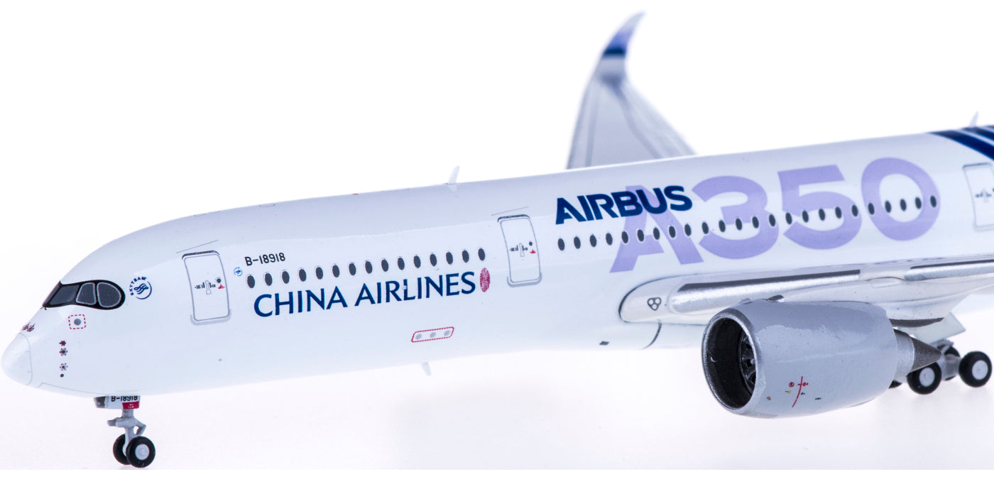 1:400 JC Wings XX4032 China Airlines Airbus A350-900XWB B-18918 Free Tractor+Stand