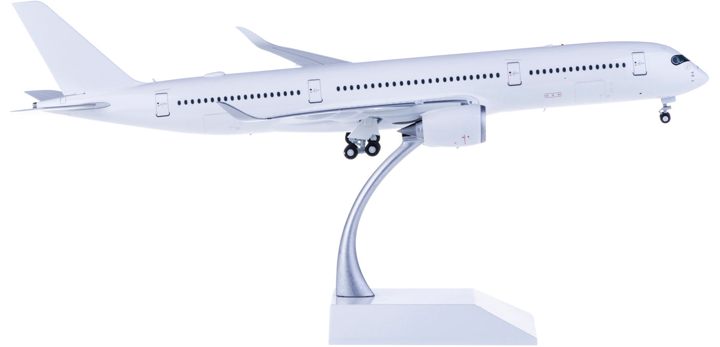 1:200 JC Wings LH2169 Airbus A350-900XWB Blank