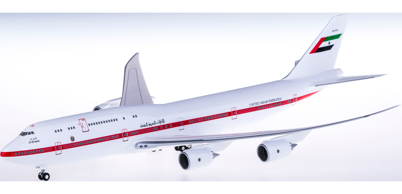 1:200 Hongan Wings  HG11090GR United Arab Emirates Boeing 747-8 A6-PFA