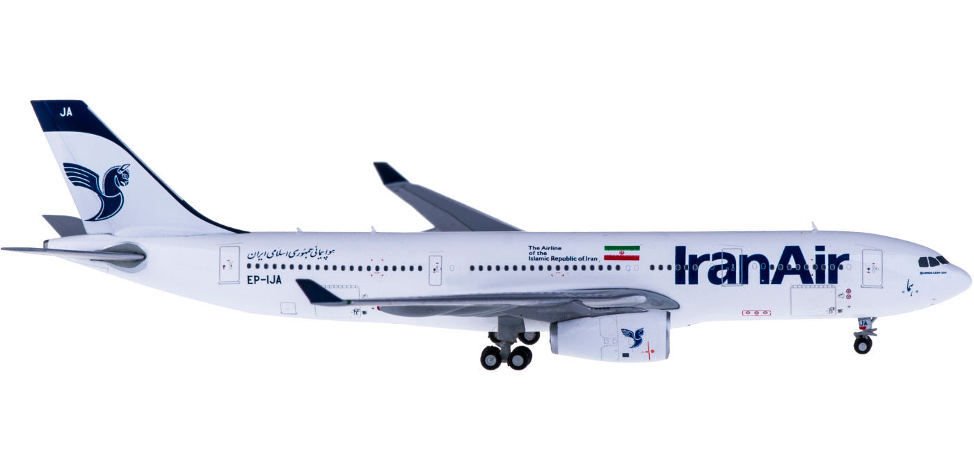 1:400 Geminijets GJIRA1652 Iran Air Airbus A330-200 EP-IJA+Free Tractor