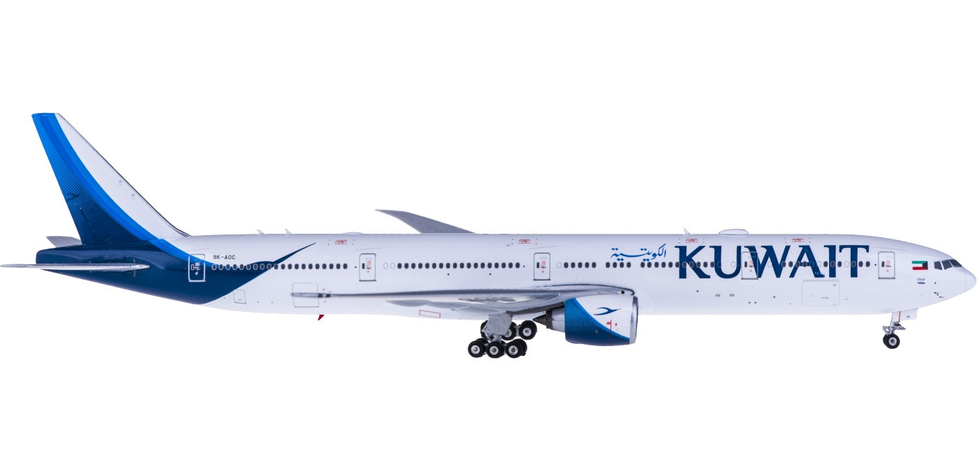 1:400 Phoenix PH11338 Kuwait Airways Boeing 777-300ER 9K-AOC+Free Tractor