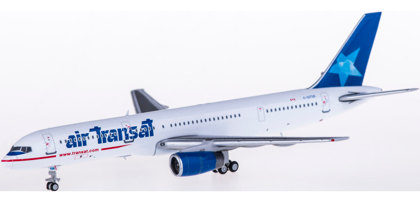 1:400 JC Wings XX4207 Air Transat Boeing 757-200 C-GTSE Free Tractor+Stand