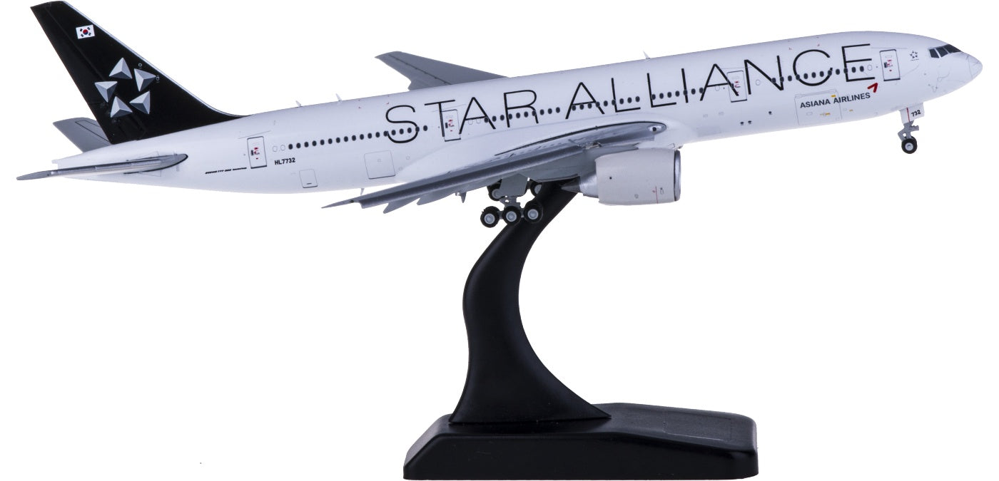 1:400 JC Wings XX4089A Asiana Boeing 777-200ER HL7732"STAR ALLIANCE" Flaps Down Free Tractor+Stand