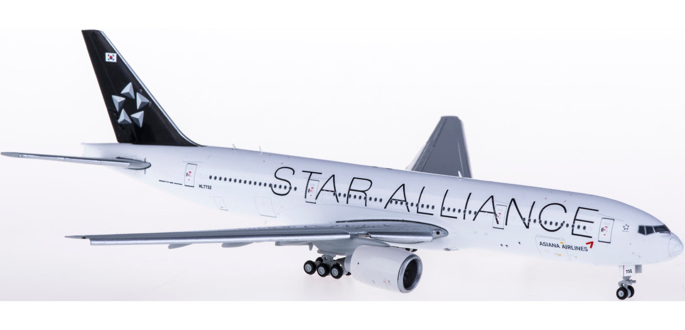 1:400 JC Wings XX4089A Asiana Boeing 777-200ER HL7732"STAR ALLIANCE" Flaps Down Free Tractor+Stand