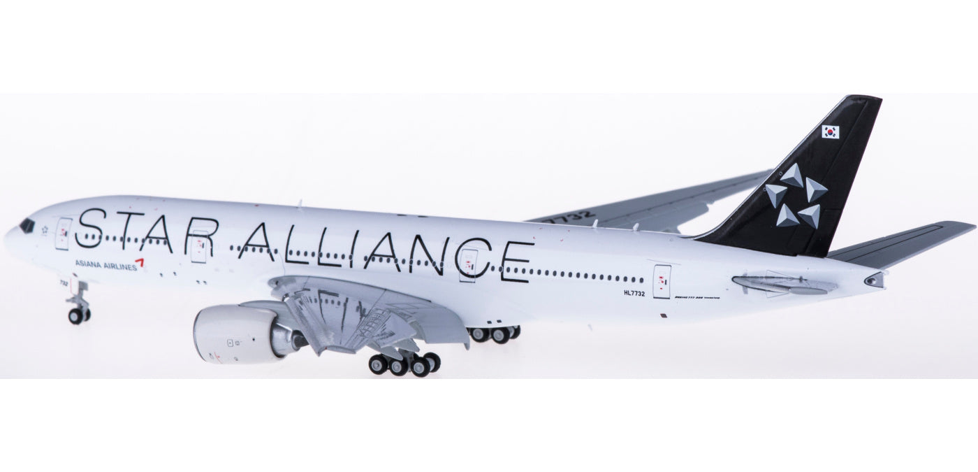 1:400 JC Wings XX4089A Asiana Boeing 777-200ER HL7732"STAR ALLIANCE" Flaps Down Free Tractor+Stand