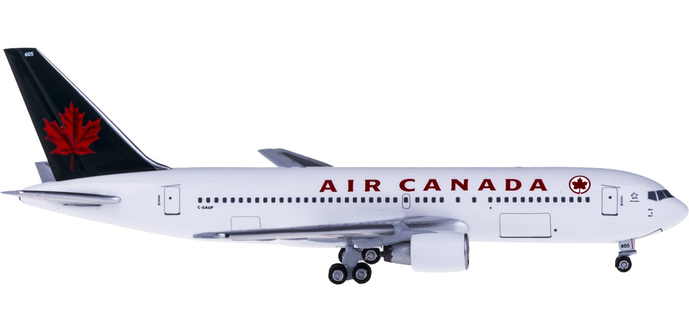 (Rare)1:400 AeroClassics AC419645 Air Canada Boeing 767-200 C-GAUP+Free Tractor