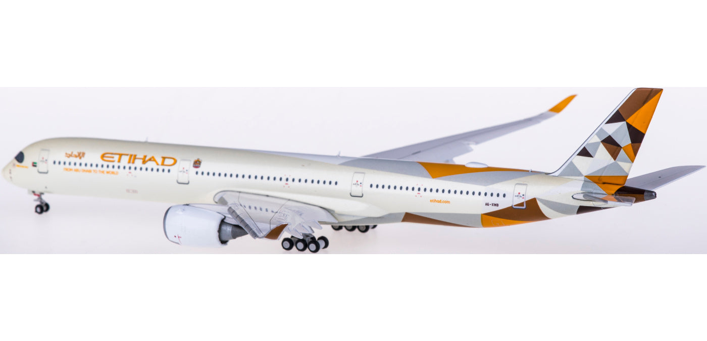 1:400 JC Wings XX4175A Etihad Airways Airbus A350-1000XWB A6-XWB "Flaps Down" Free Tractor+Stand