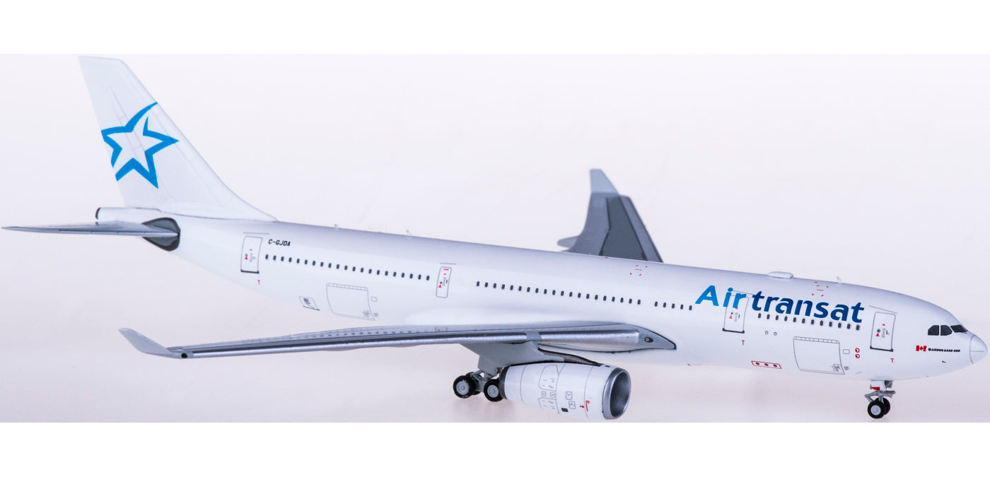 1:400 NG Models NG61015 Air Transat Airbus A330-200 C-GJDA+Free Tractor