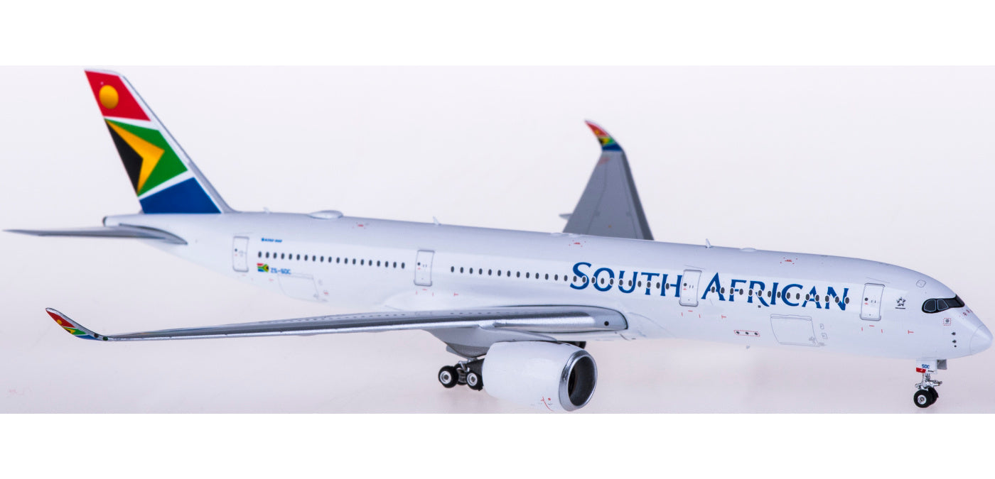 1:400 Phoenix PH11593 South African Airways Airbus A350-900 ZS-SDC Free Tractor+Stand