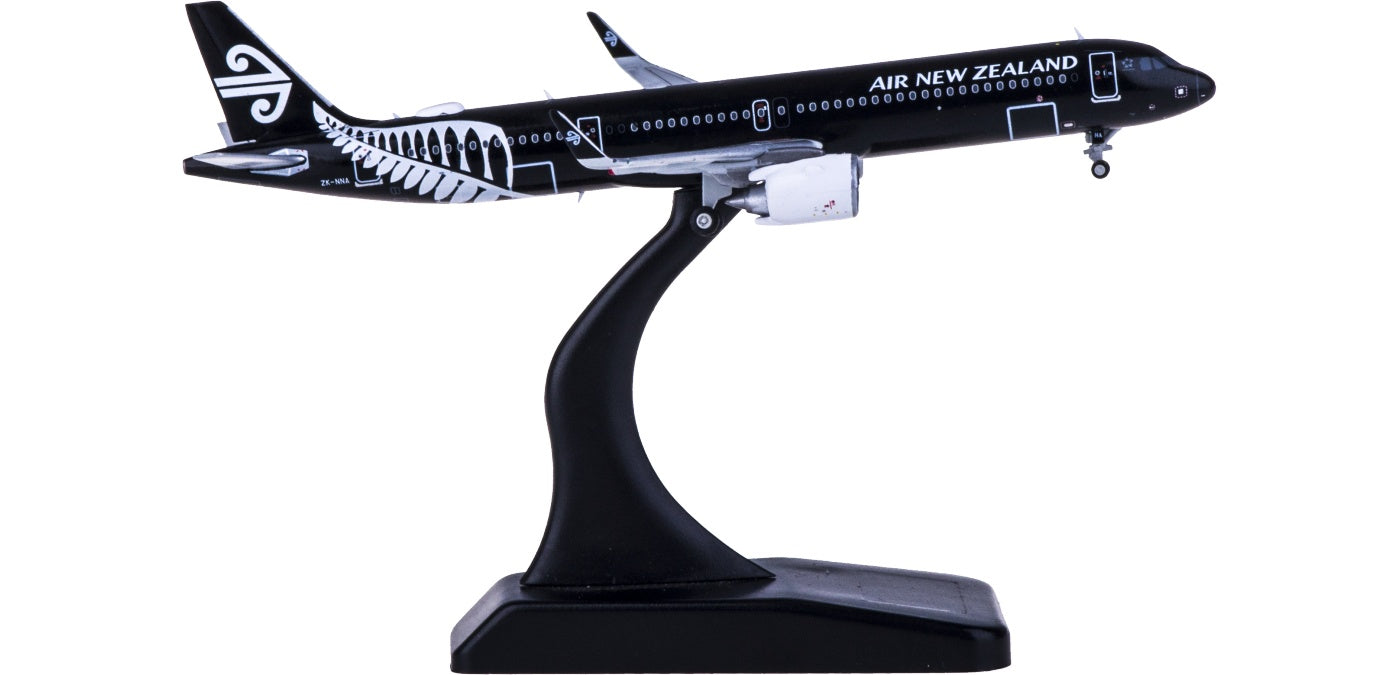 1:400 JC Wings XX4081 Air New Zealand Airbus A321neo ZK-NNA "ALL BLACK" Free Tractor+Stand