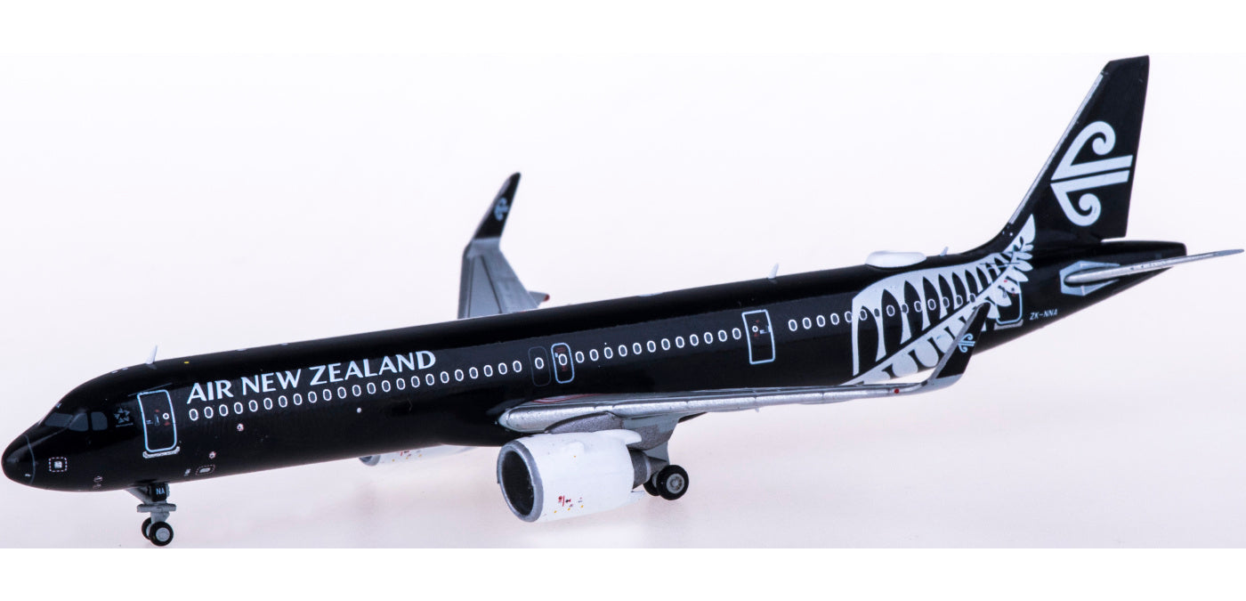 1:400 JC Wings XX4081 Air New Zealand Airbus A321neo ZK-NNA Free Tractor+Stand