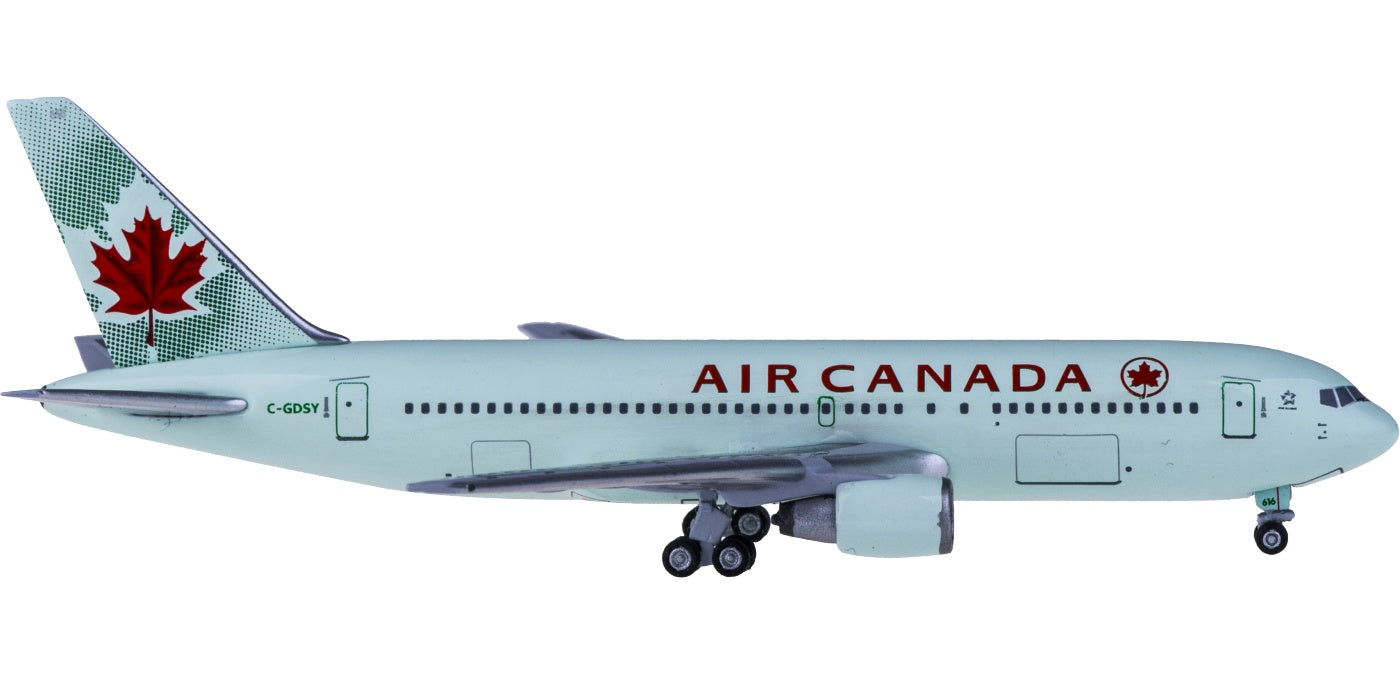 (Rare)1:400 AeroClassics AC419649 Air Canada Boeing 767-200 C-GDSY+Free Tractor