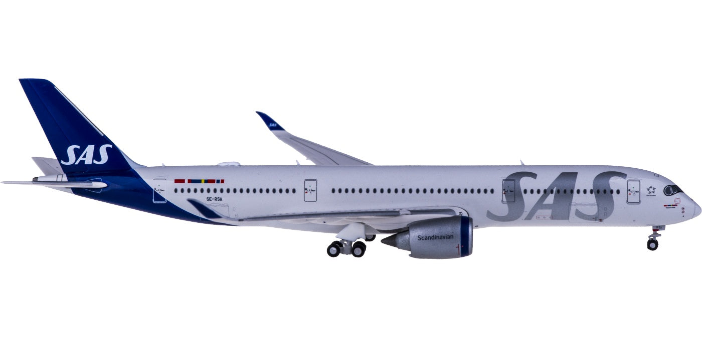 1:400 Geminijets GJSAS1912 SAS  Airbus A350-900 SE-RSA+Free Tractor