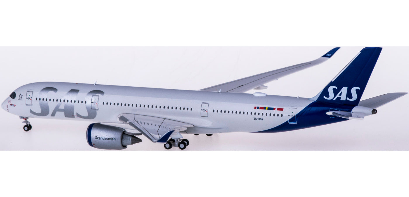 1:400 Geminijets GJSAS1912 SAS  Airbus A350-900 SE-RSA+Free Tractor