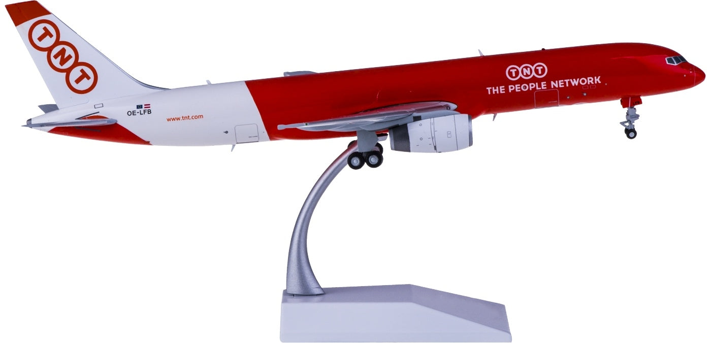 1:200 JC Wings XX2202 TNT Boeing 757-200F OE-LFB