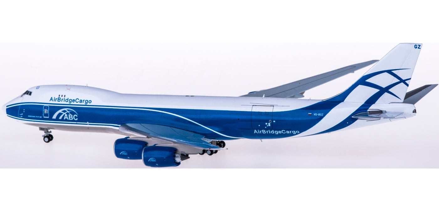 1:400 JC Wings XX4162 AirBridgeCargo Boeing 747-8F VQ-BGZ Free Tractor+Stand