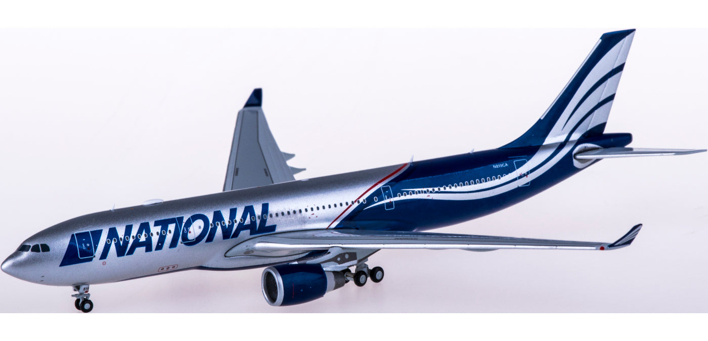 1:400 JC Wings XX4176 National Airlines Airbus A330-200 N819CA Free Tractor+Stand