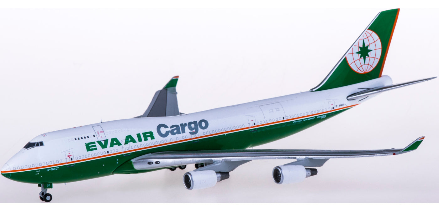 1:400 JC Wings XX4177 EVA Air Cargo Boeing 747-400BCF B-16407 Free Tractor+Stand
