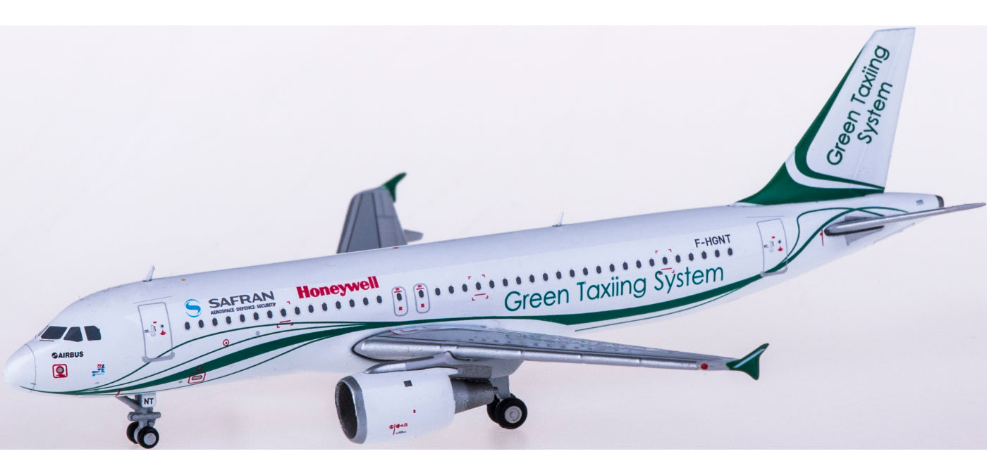 1:400 JC Wings XX4213 Safran Airbus A320 F-HGNT Green Taxing System+Free Tractor