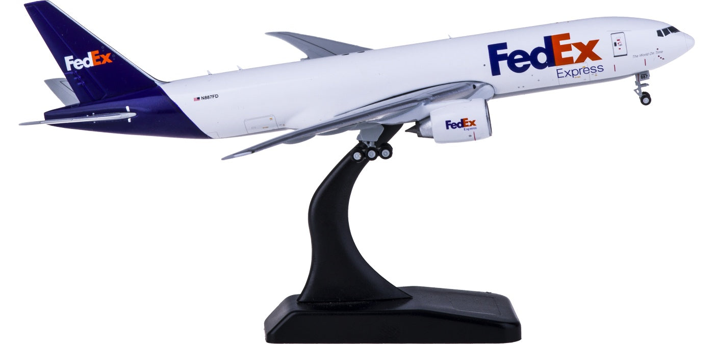 1:400 Geminijets GJFDX1919 FedEx Cargo Boeing 777-200LRF N887FD Free Tractor+Stand