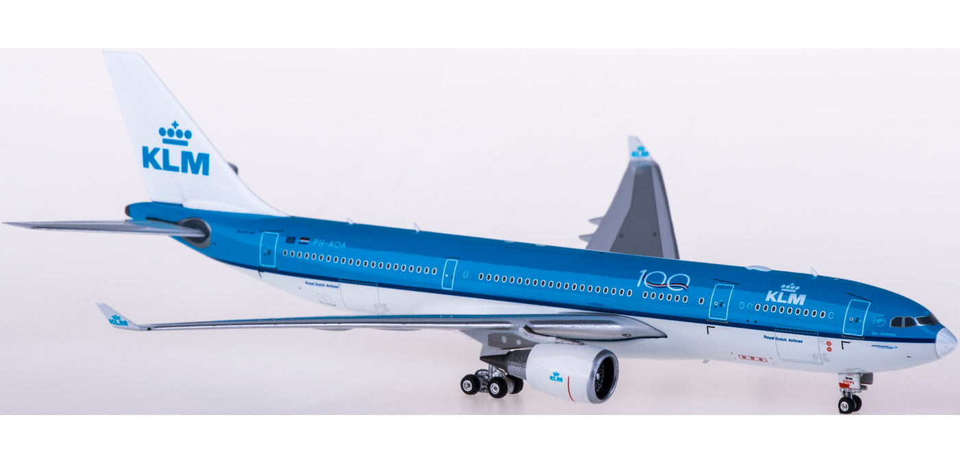 1:400 Phoenix PH11601 KLM Airbus A330-200 PH-AOA "100years" Free Tractor+Stand