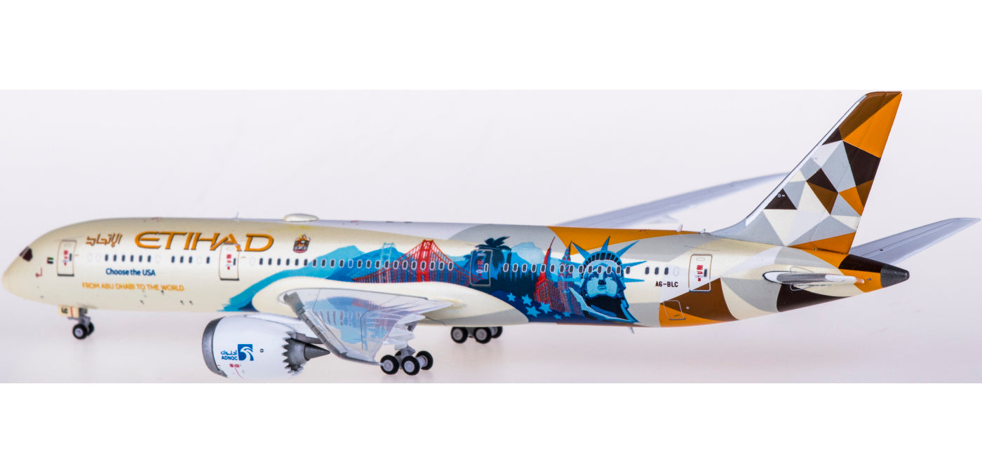 1:400 JC Wings XX4250 Etihad Airways Boeing 787-9 Dreamliner A6-BLC Free Tractor+Stand