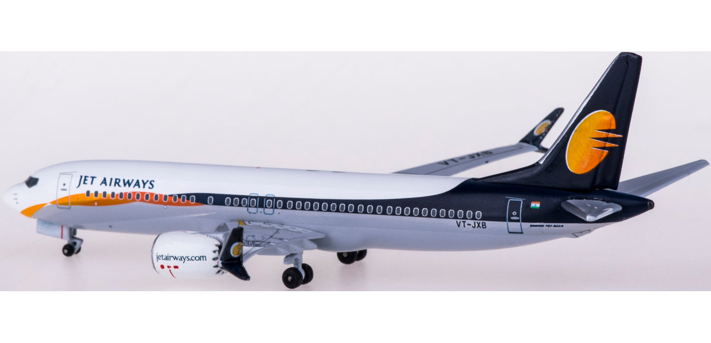 (Rare)1:400 AeroClassics AC419802 Jet Airways Boeing 737 MAX 8 VT-JXB+Free Tractor