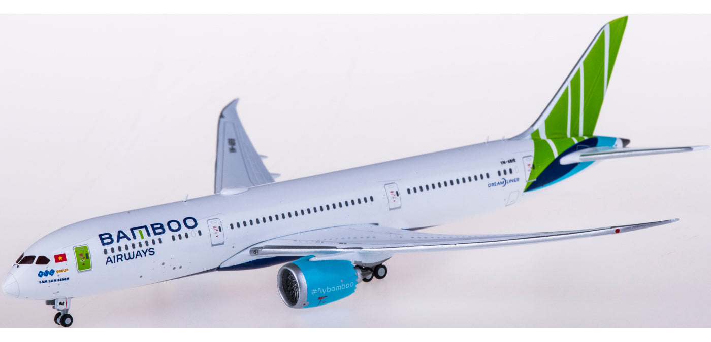 1:400 Geminijets GJBAV1923 Bamboo Airways Boeing 787-9 VN-A818 Free Tractor+Stand