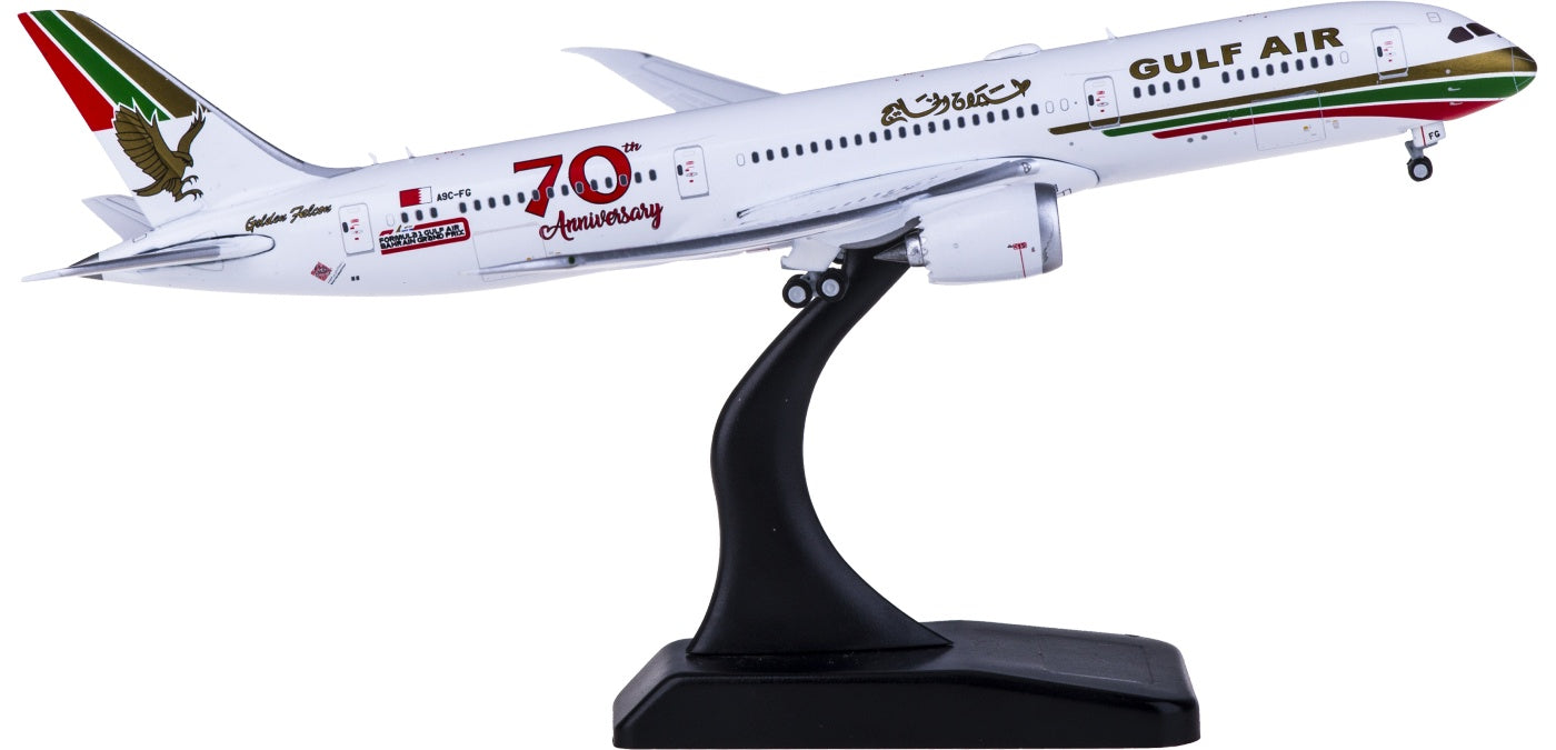 1:400 Geminijets GJGFA1909 Gulf Air Boeing 787-9 A9C-FG "70Years" Free Tractor+Stand